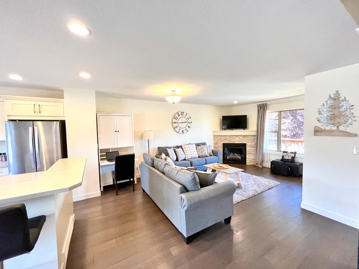 Perfect Base Invermere 3Bd Townhouse Mt Views With Garage Bagian luar foto